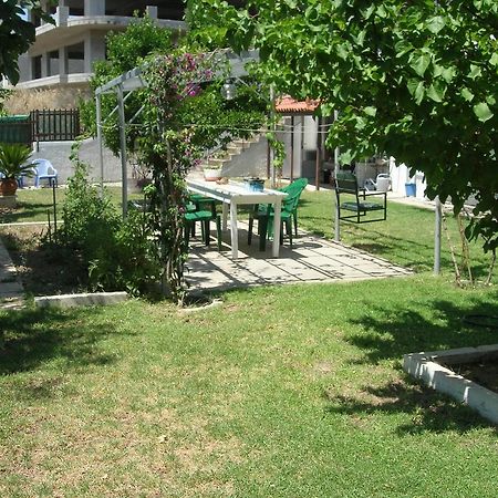 Apartment Next To The Sea In Poseidonia Posidhonía Exterior foto